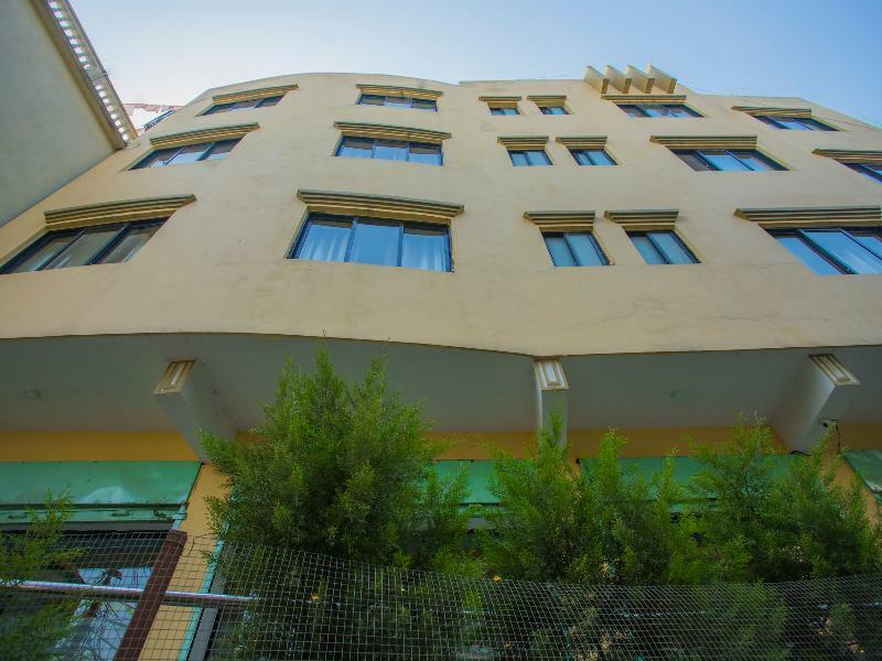 Oyo 255 White Zambala Hotel 카트만두 외부 사진