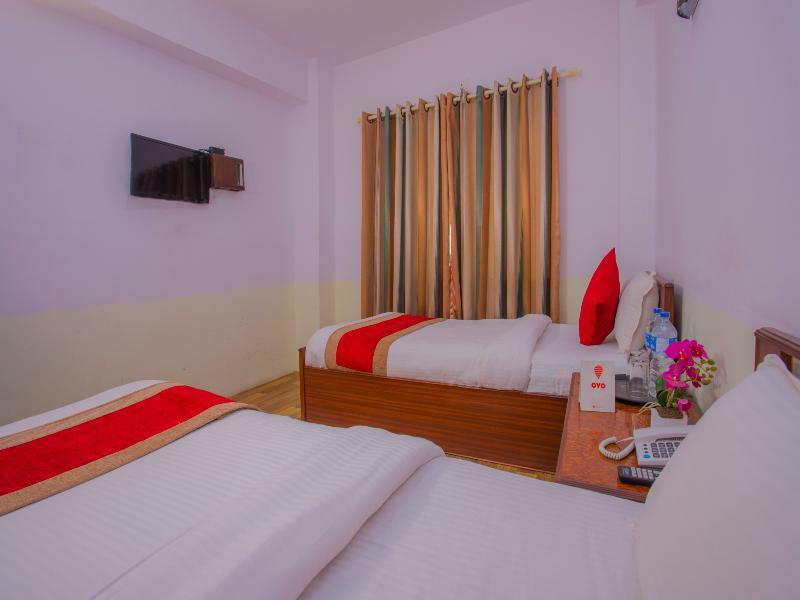 Oyo 255 White Zambala Hotel 카트만두 외부 사진